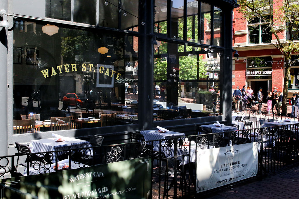 Water St. Café